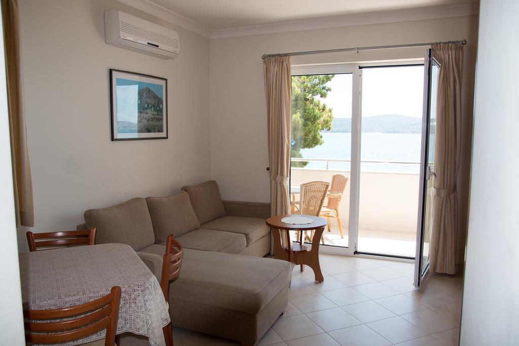 Villa Koala Apartments 자보리치 외부 사진